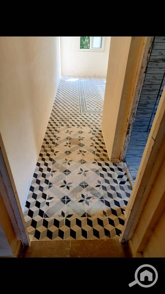 7 8d0ff8e7-b54d-4bee-ba8a-af5c73f8b9cc. jpg