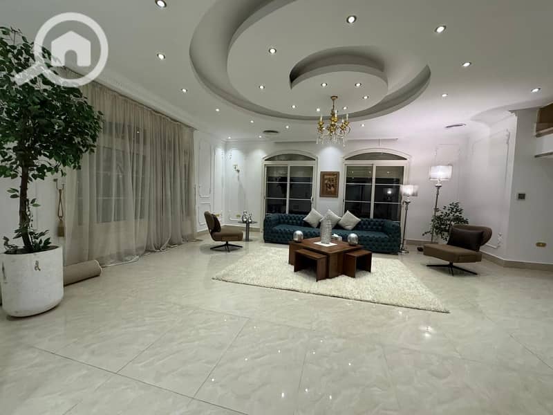 2 7718a784-1028-4d84-a1a7-c2afd4f36246. jpeg