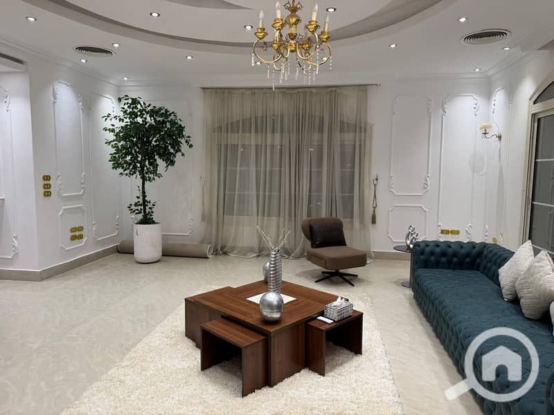 4 0e7d06d0-6fe2-4025-8468-2429818ea747. jpeg