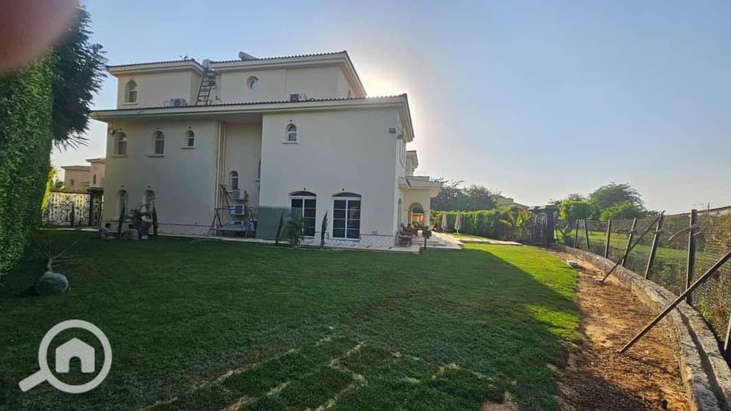 23 00172596-a5ee-472a-ab58-82d0fef3d301. jpeg