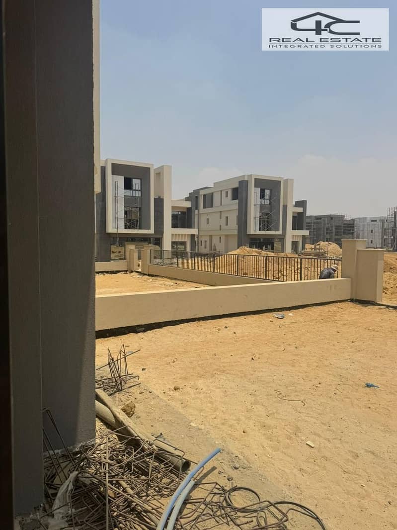 9 WhatsApp Image 2025-10-15 at 4.43. 20 PM. jpeg