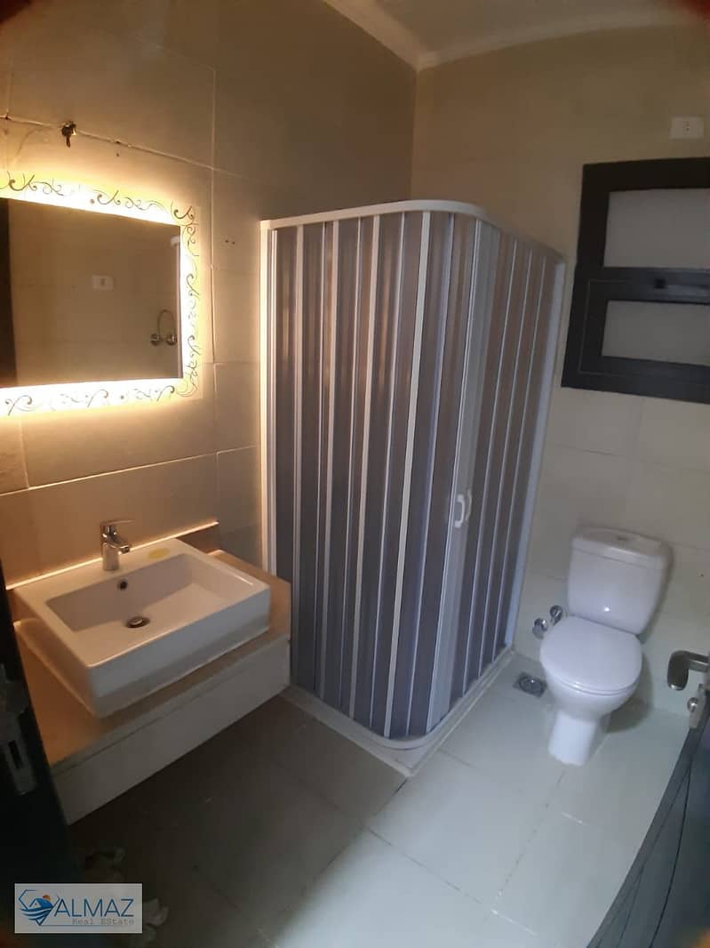 32 WhatsApp Image 2025-12-01 at 10.42. 48 AM. jpeg