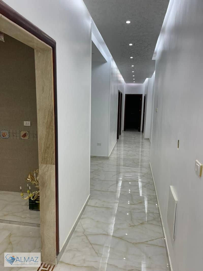 4 WhatsApp Image 2025-12-01 at 10.45. 52 AM (1). jpeg