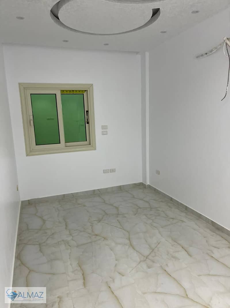 6 WhatsApp Image 2025-12-01 at 10.45. 53 AM. jpeg