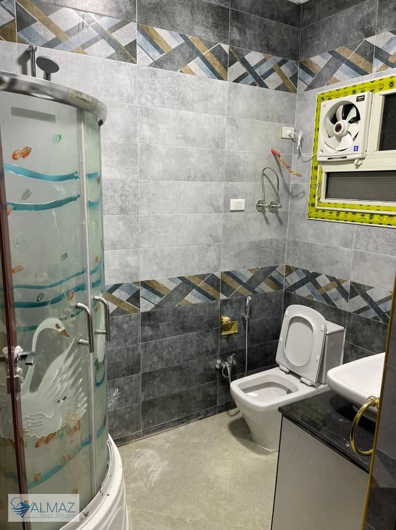 11 WhatsApp Image 2025-12-01 at 10.45. 54 AM (1). jpeg