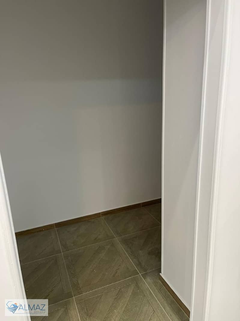 12 WhatsApp Image 2025-12-01 at 10.45. 55 AM (2). jpeg