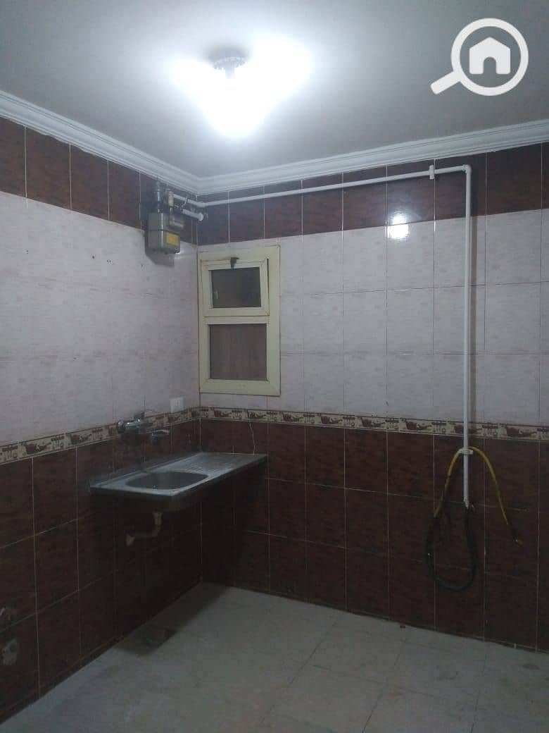 4 9aaf43fb-704a-46a3-930a-dd3b6976c4ba. jpg