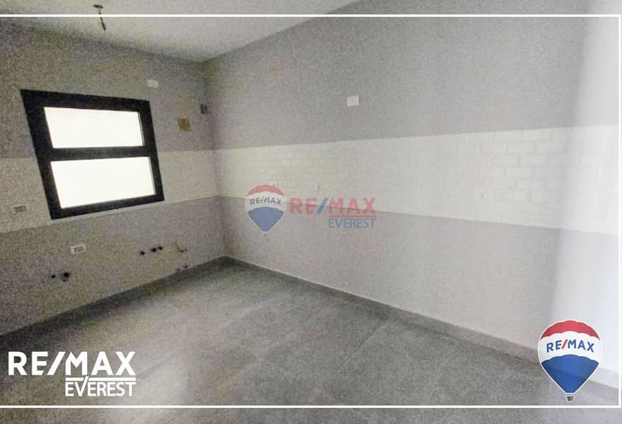 11 9f447ebe-c97d-4409-9119-96d8e359b8fb. jpg