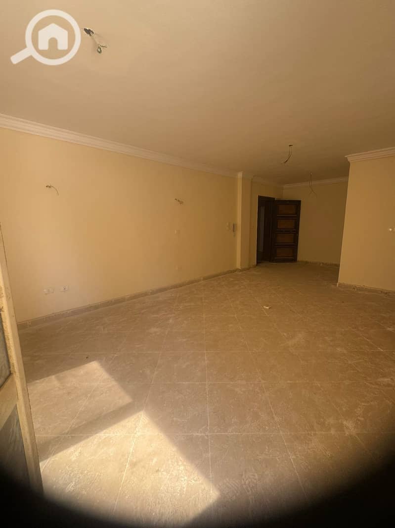 4 WhatsApp Image 2025-11-22 at 15.56. 52_0e3b4281. jpg