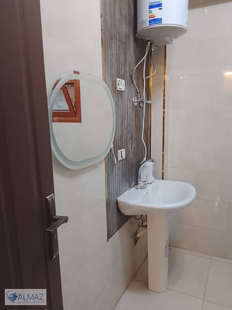 16 WhatsApp Image 2025-12-01 at 10.54. 49 AM. jpeg