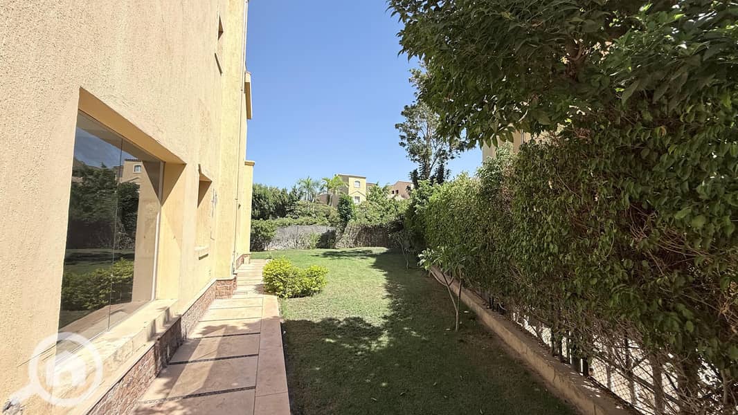 10 51e09e07-36ce-4954-a297-1406e028c62c. jpg