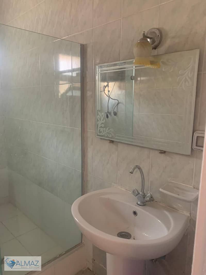 20 WhatsApp Image 2025-12-01 at 11.02. 12 AM (2). jpeg