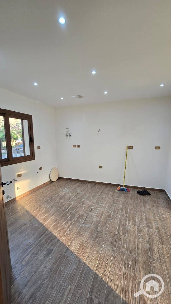 7 28d397ef-6f0b-4a01-a808-b1a0232b4e7a. jpeg