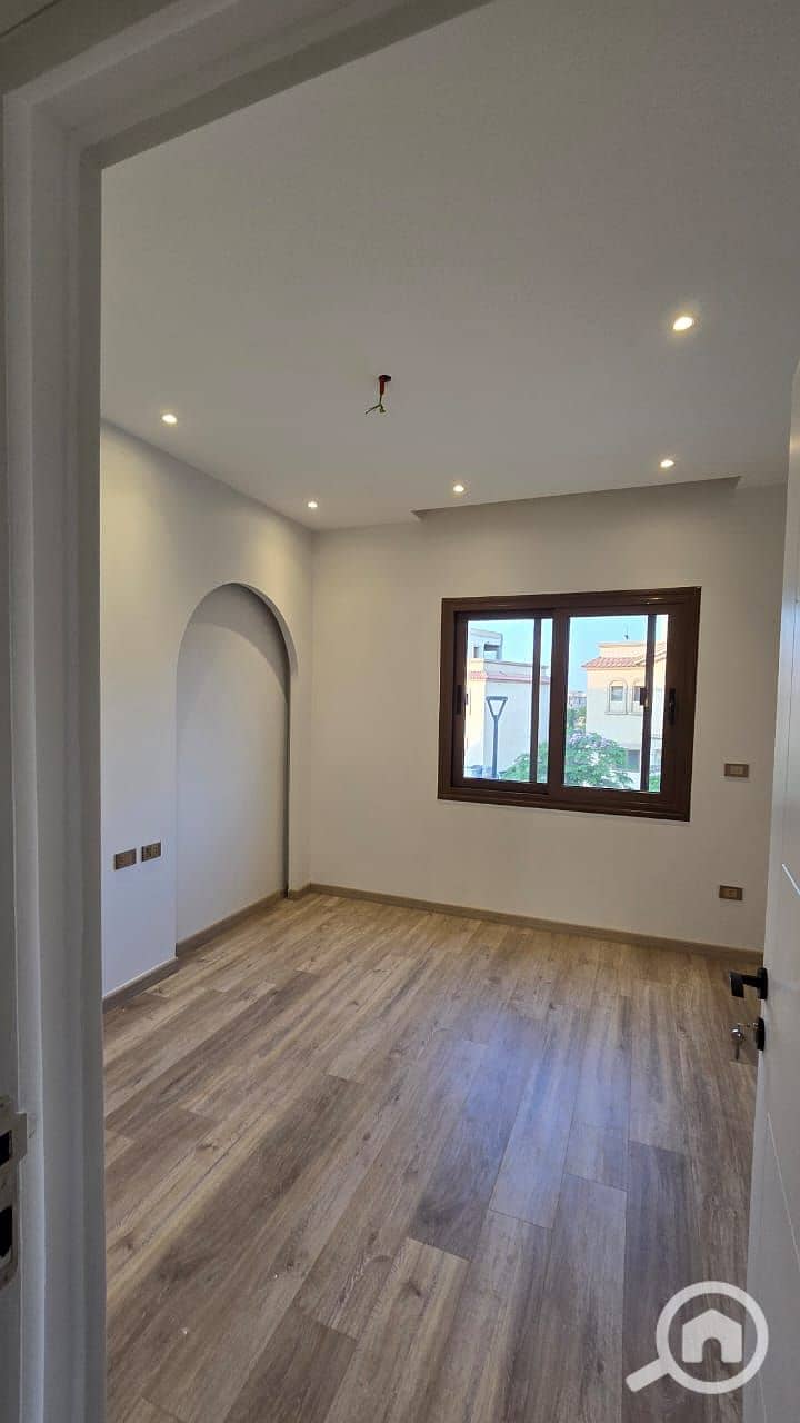 22 bf26f655-170a-472c-a930-db681f279b02. jpeg