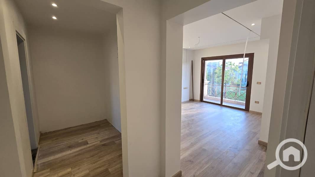 27 e2c19cac-7103-410a-b64f-da45b2d847e6. jpeg