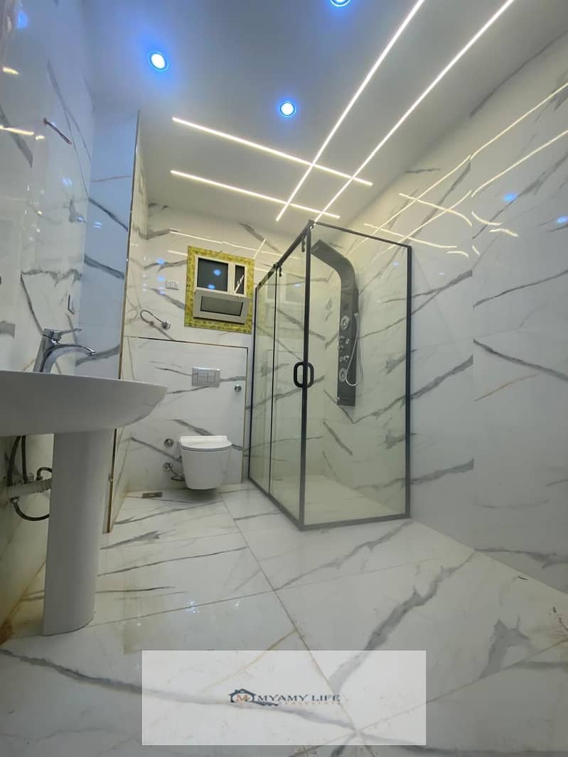 7 WhatsApp Image 2025-12-01 at 11.19. 36 AM (2). jpeg