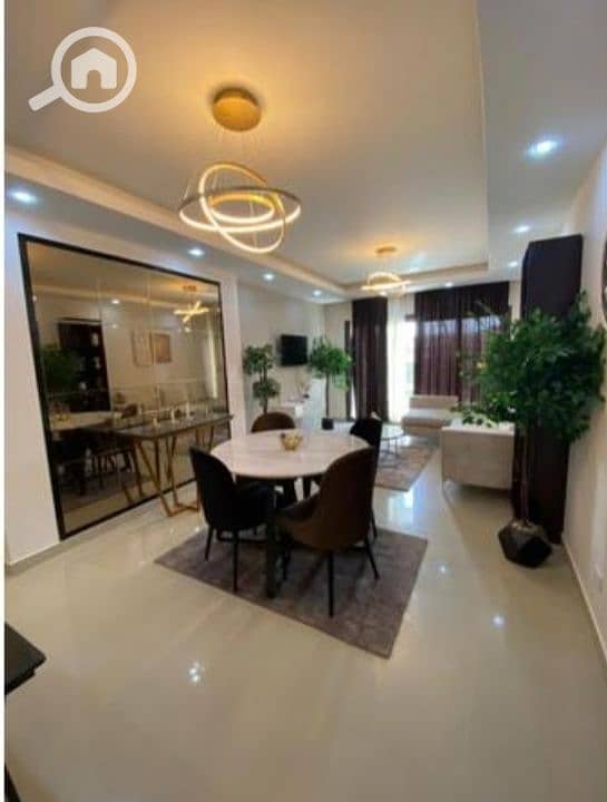 5 343944fa-679e-48e1-b6ff-124730a75a53. jpg