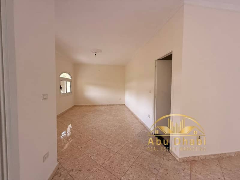 7 584421886_830321899744708_2371832838445522058_n. jpg