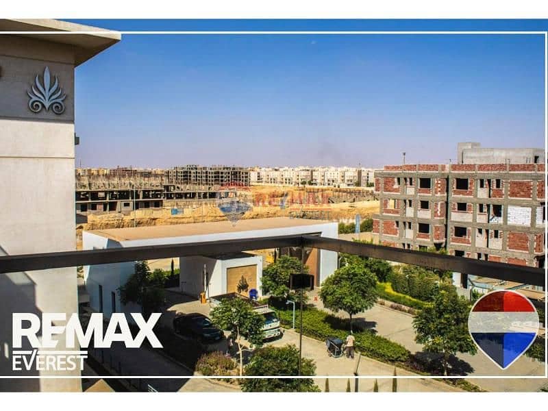 7 e5d9559f-fe38-4309-a95e-880461eac6e5. jpg