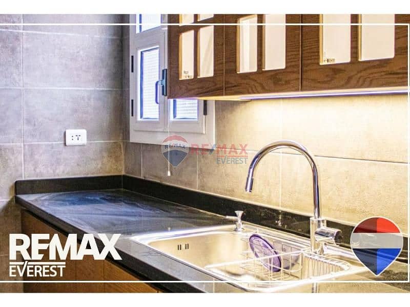 14 5b776aa7-51cc-4049-bb70-a6e43898abb2. jpg