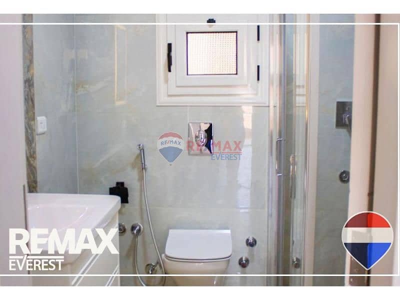 16 a0e09fb8-4b2b-4754-9929-9e0be822c56e. jpg