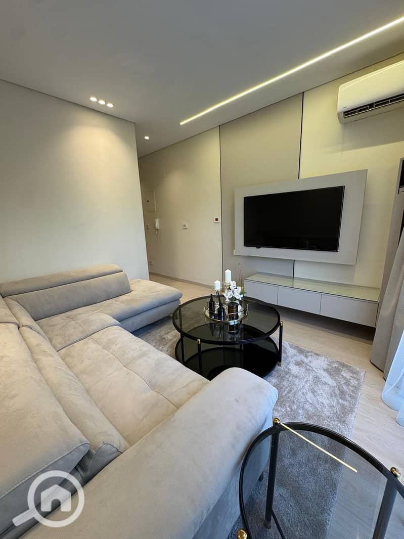 3 WhatsApp Image 2025-12-01 at 10.56. 06 AM (2). jpeg