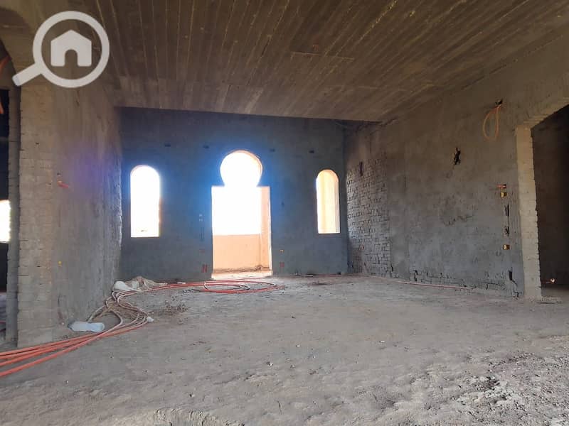 27 62f305bd-916c-43e4-a274-9c03ae64f3d3. jpeg