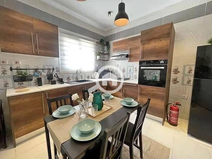 3 494998421_24563036379963506_7786845855055388927_n. jpg