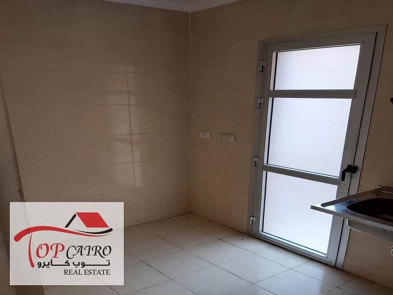 12 WhatsApp Image 2025-12-01 at 11.48. 19 AM_800x600. jpg