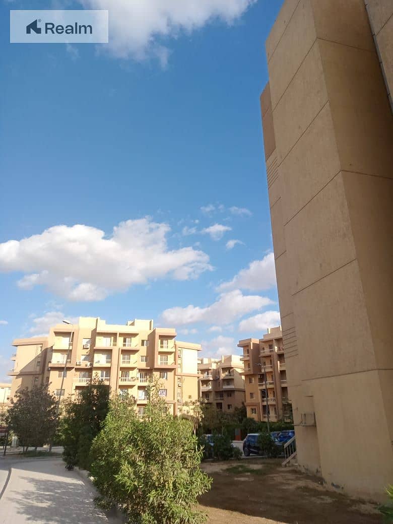 8 bafd2f4f-4ef2-4118-a9df-cac4e6236e17. jpg