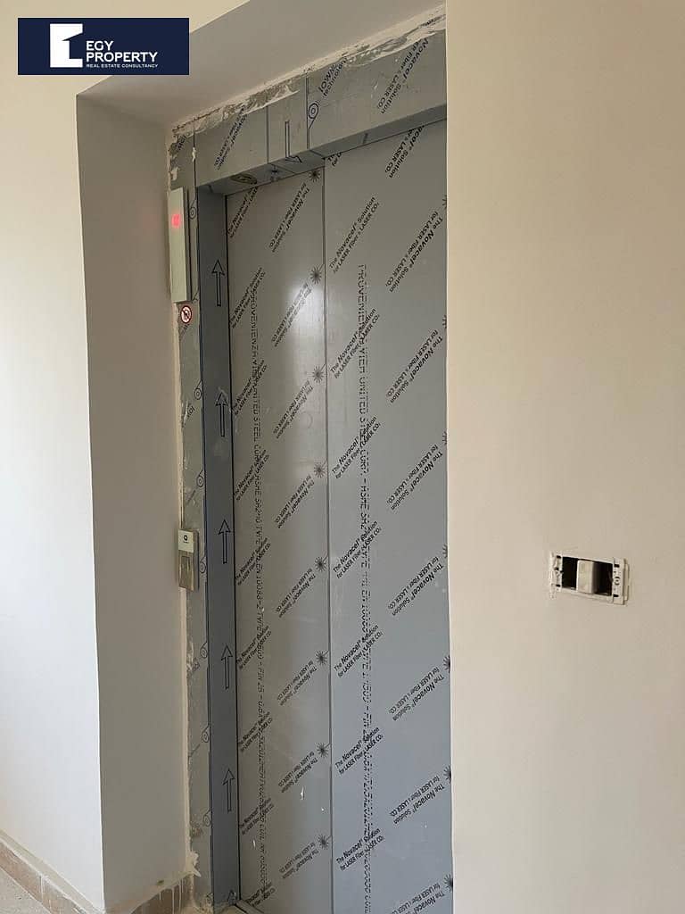 5 _files_2c28f6de-ff65-4a7d-a310-34bac335f555. jpg