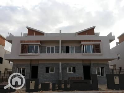 3 Bedroom Flat for Sale in Sheikh Zayed, Giza - WhatsApp Image 2024-05-22 at 6.53. 55 PM (3). jpeg 3 Bedroom Flat for Sale in Sheikh Zayed, Giza - WhatsApp Image 2024-05-22 at 6.53. 55 PM (3). jpeg