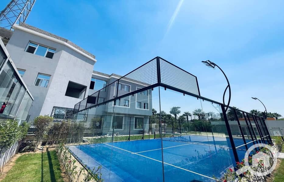 8 photo_5958719931937833201_y. jpg