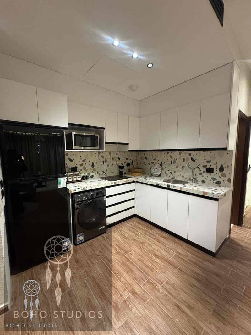 10 8e514e72-3740-4727-ac7f-aa674632b76e. jpg