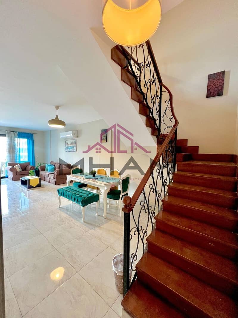 7 photo_5861623000690527253_y. jpg