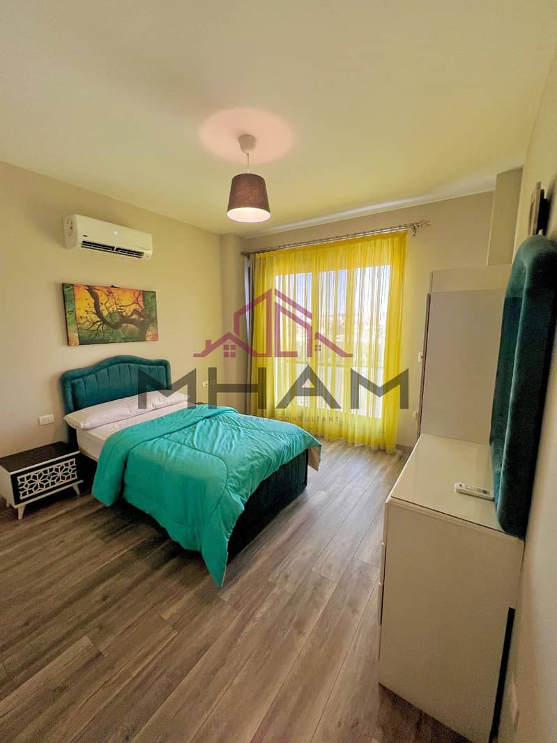 16 photo_5861623000690527263_y. jpg