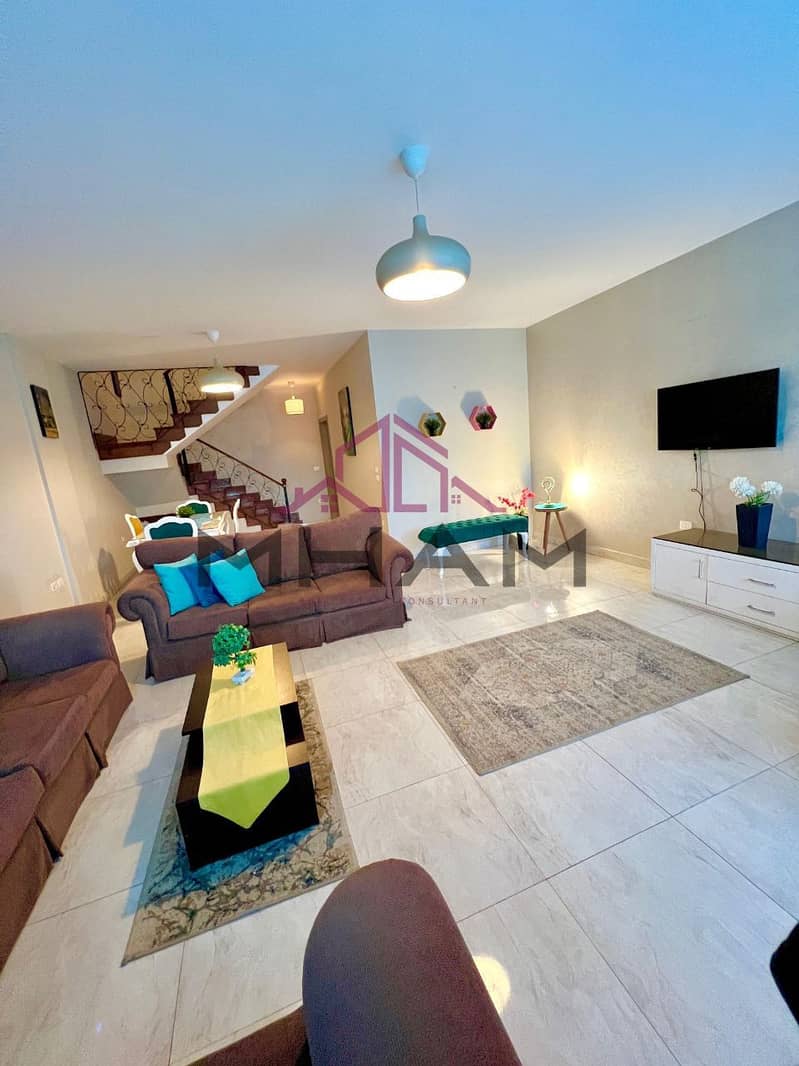 18 photo_5861623000690527265_y. jpg