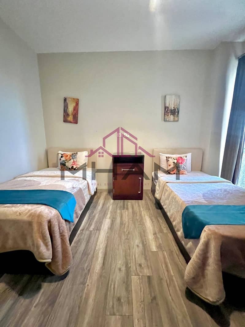 22 photo_5861623000690527278_y. jpg