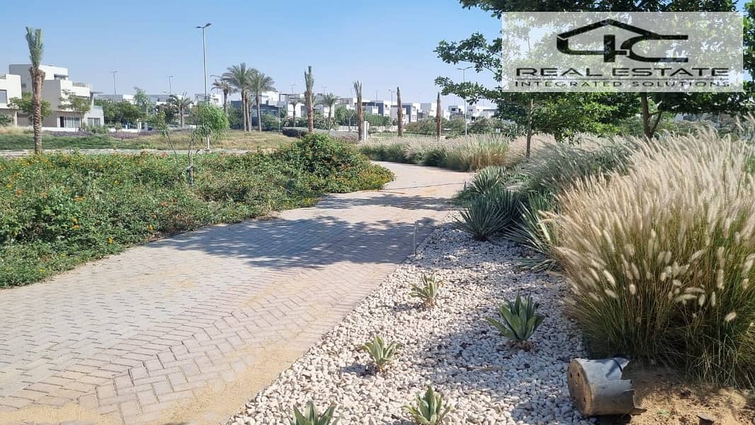 5 WhatsApp Image 2025-12-01 at 12.30. 14 PM (1). jpeg