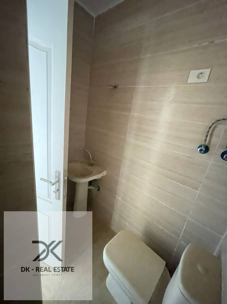 12 WhatsApp Image 2025-11-30 at 11.51. 40 AM (1). jpeg