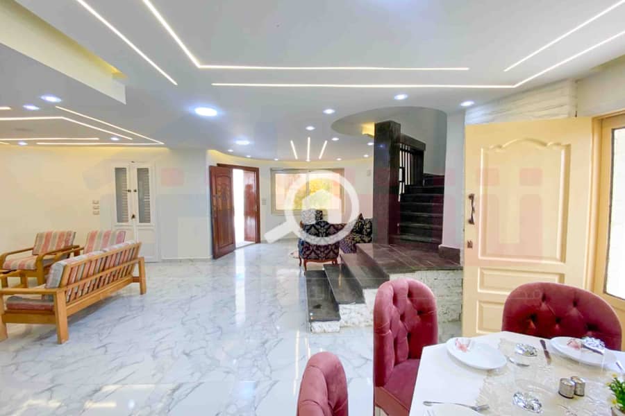 38 WhatsApp Image 2025-11-26 at 7.00. 01 PM (1). jpg