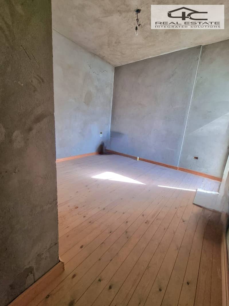 4 WhatsApp Image 2025-11-30 at 6.01. 57 PM. jpeg