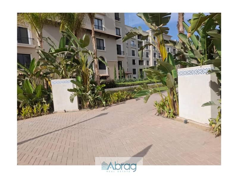 11 c3d54d86-3762-40f4-802f-205de20c1260. jpg