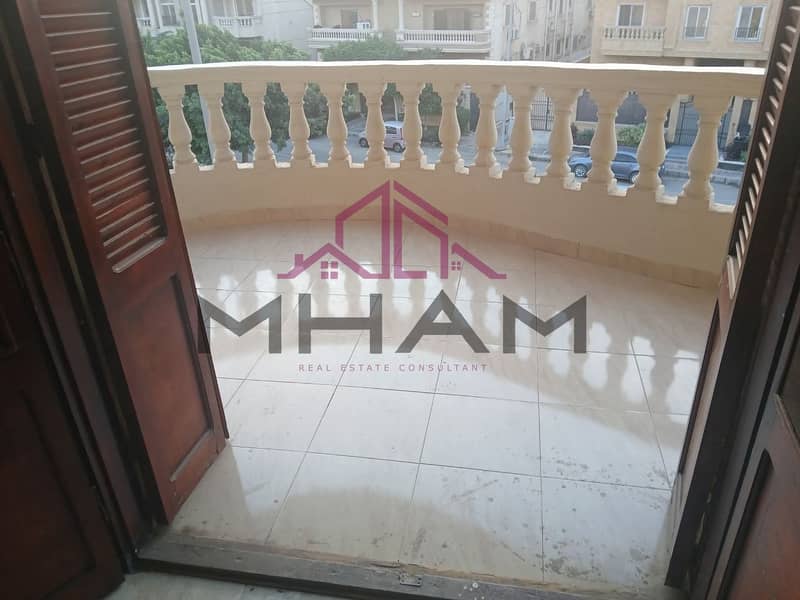 6 photo_5864221116602190767_y. jpg