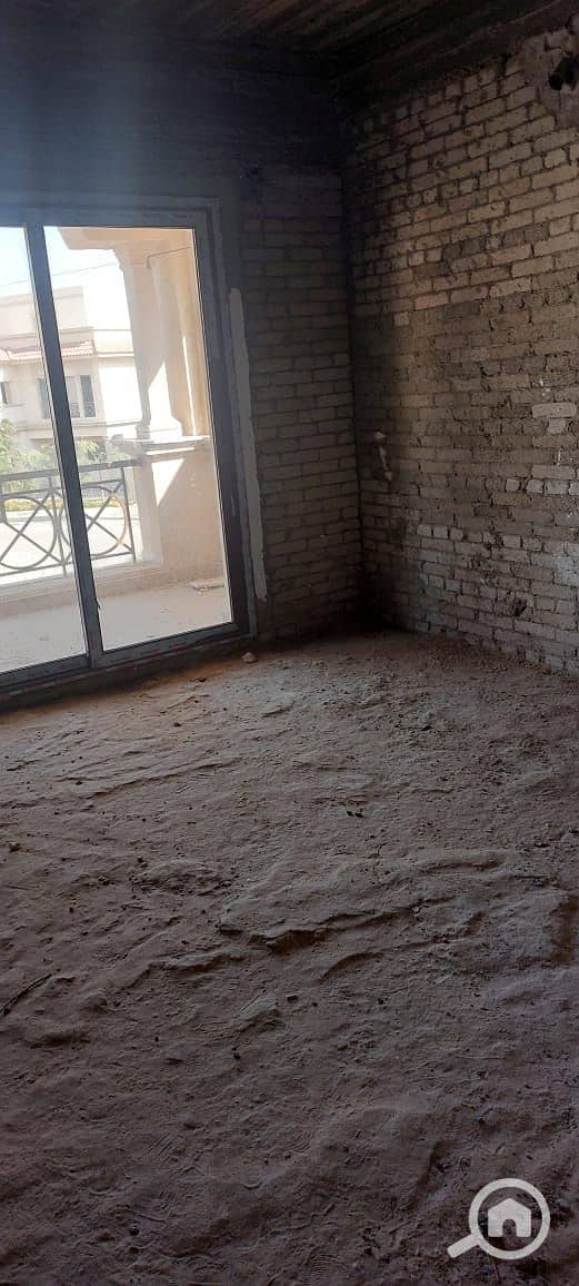 12 fb6e036f-3982-494e-ae94-15897ca5c21e. jpg