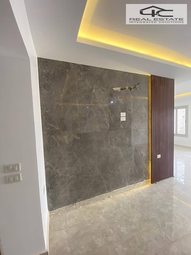 4 WhatsApp Image 2025-12-01 at 12.27. 57 PM (2). jpeg