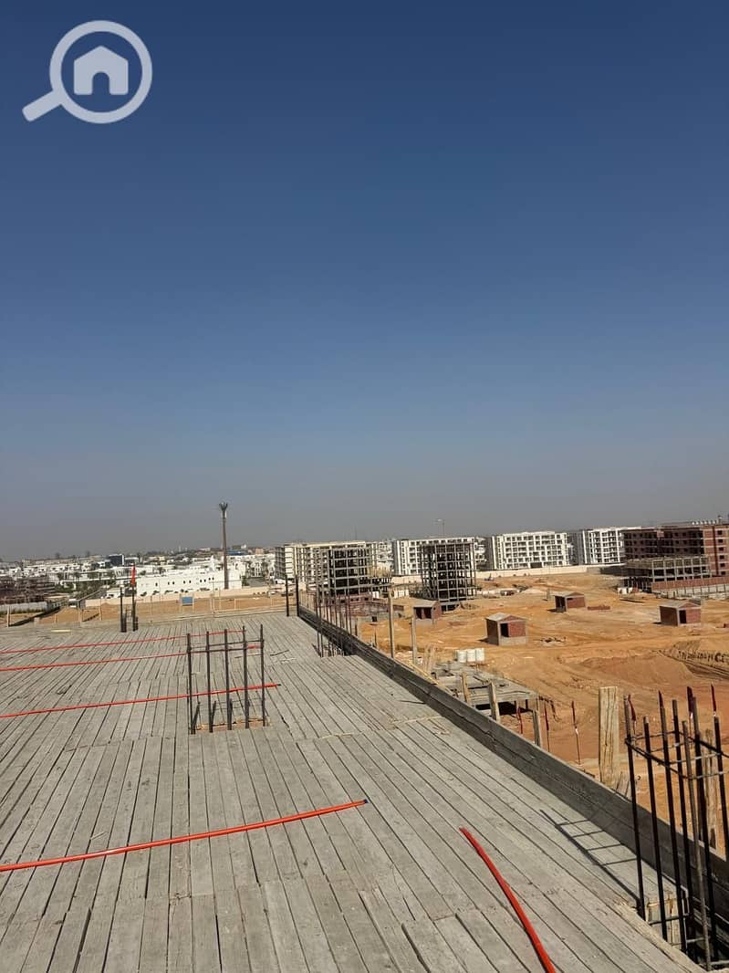 3 WhatsApp Image 2025-10-21 at 14.43. 26_23626bfd. jpg