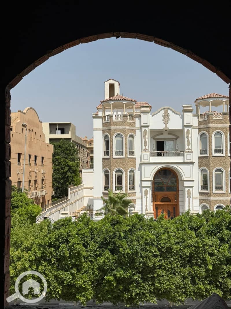 3 b11e959c-b95d-4730-9d39-a2dc726fb854. jpeg