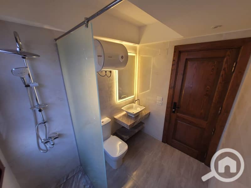 8 WhatsApp Image 2025-11-15 at 1.57. 43 PM (4). jpeg