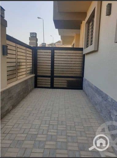 7 5ba30db2-5504-4679-acea-50f0fc264659. jpeg